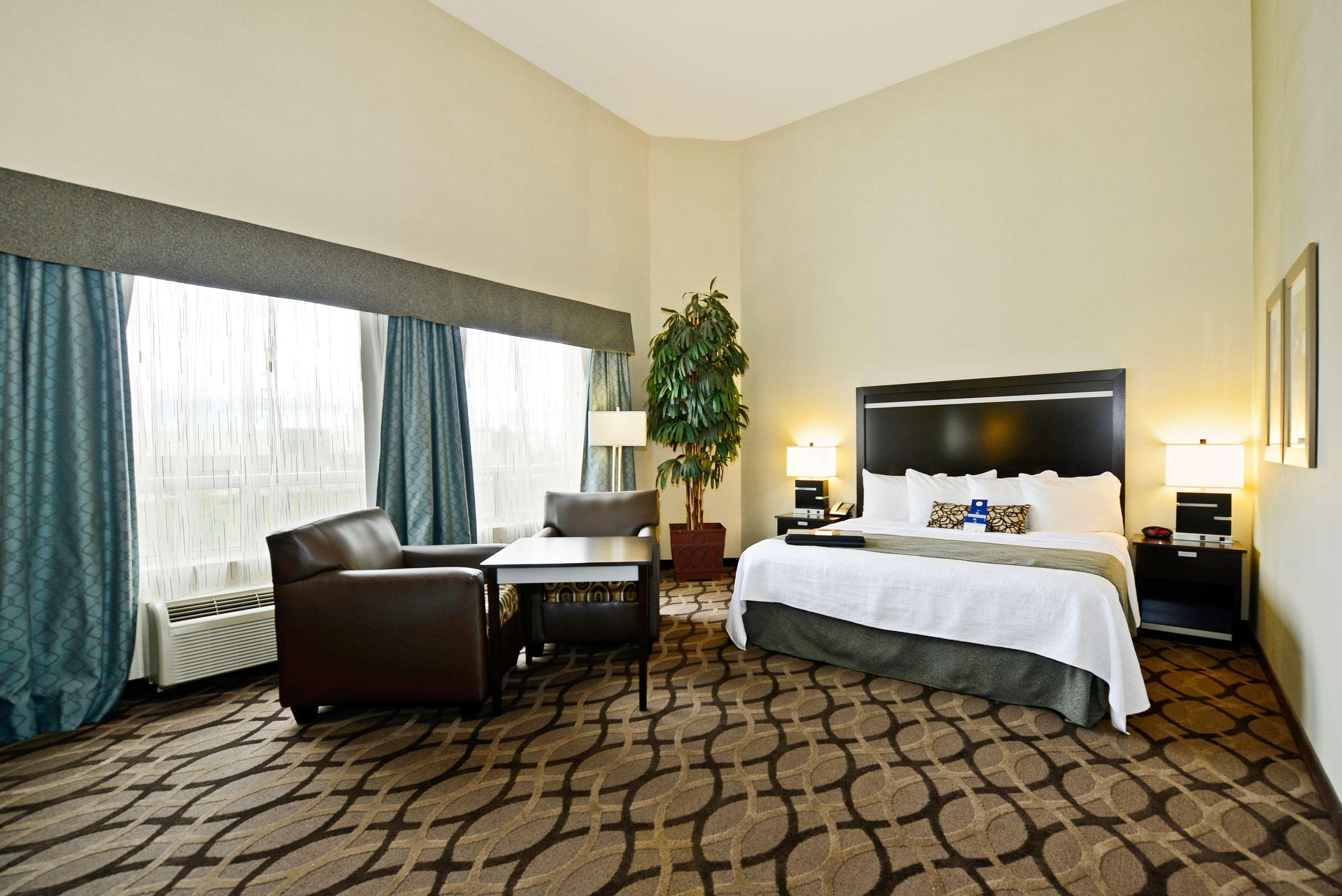 Best Western Plus Travel Hotel Toronto Airport Exteriér fotografie