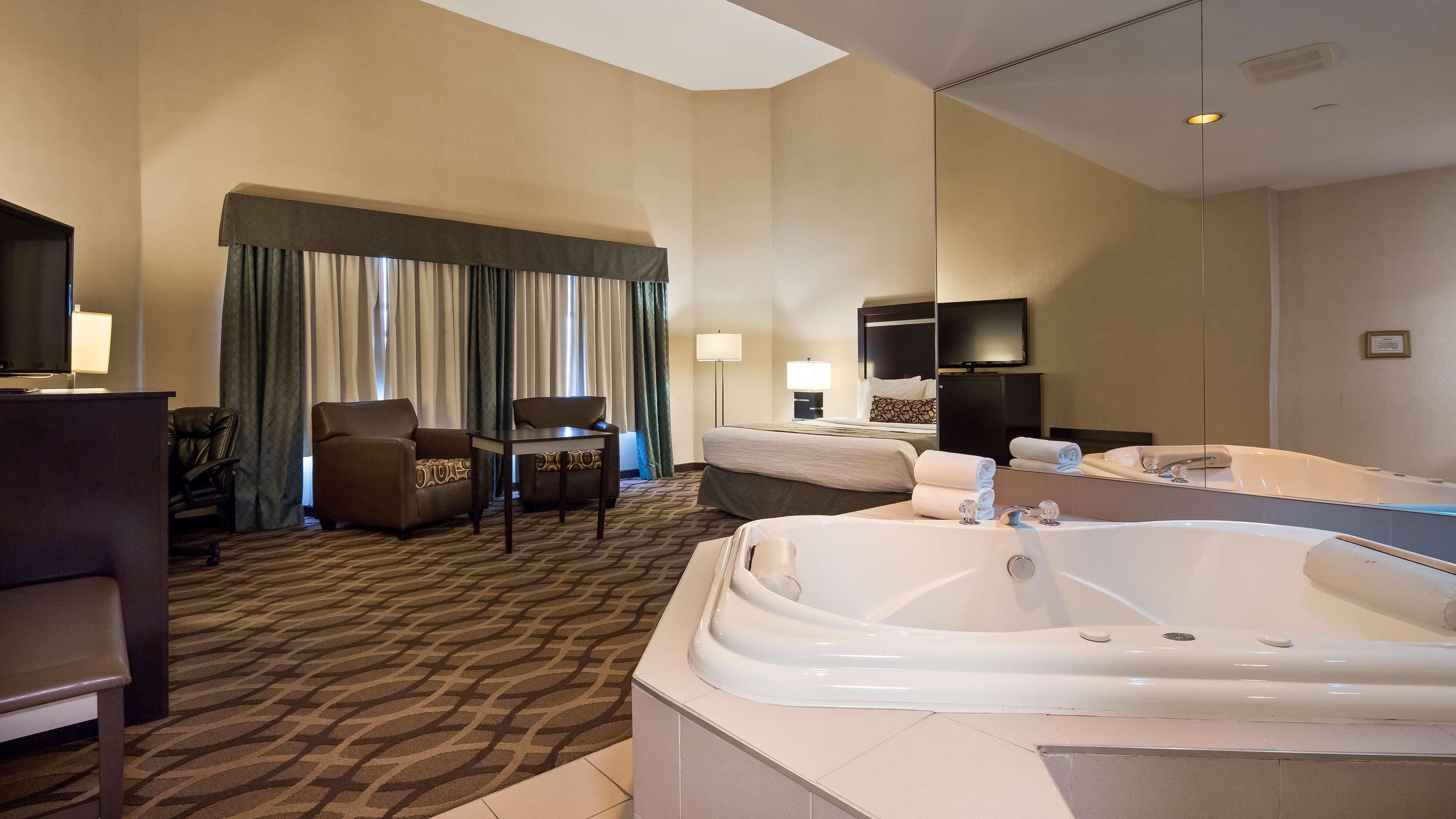 Best Western Plus Travel Hotel Toronto Airport Exteriér fotografie