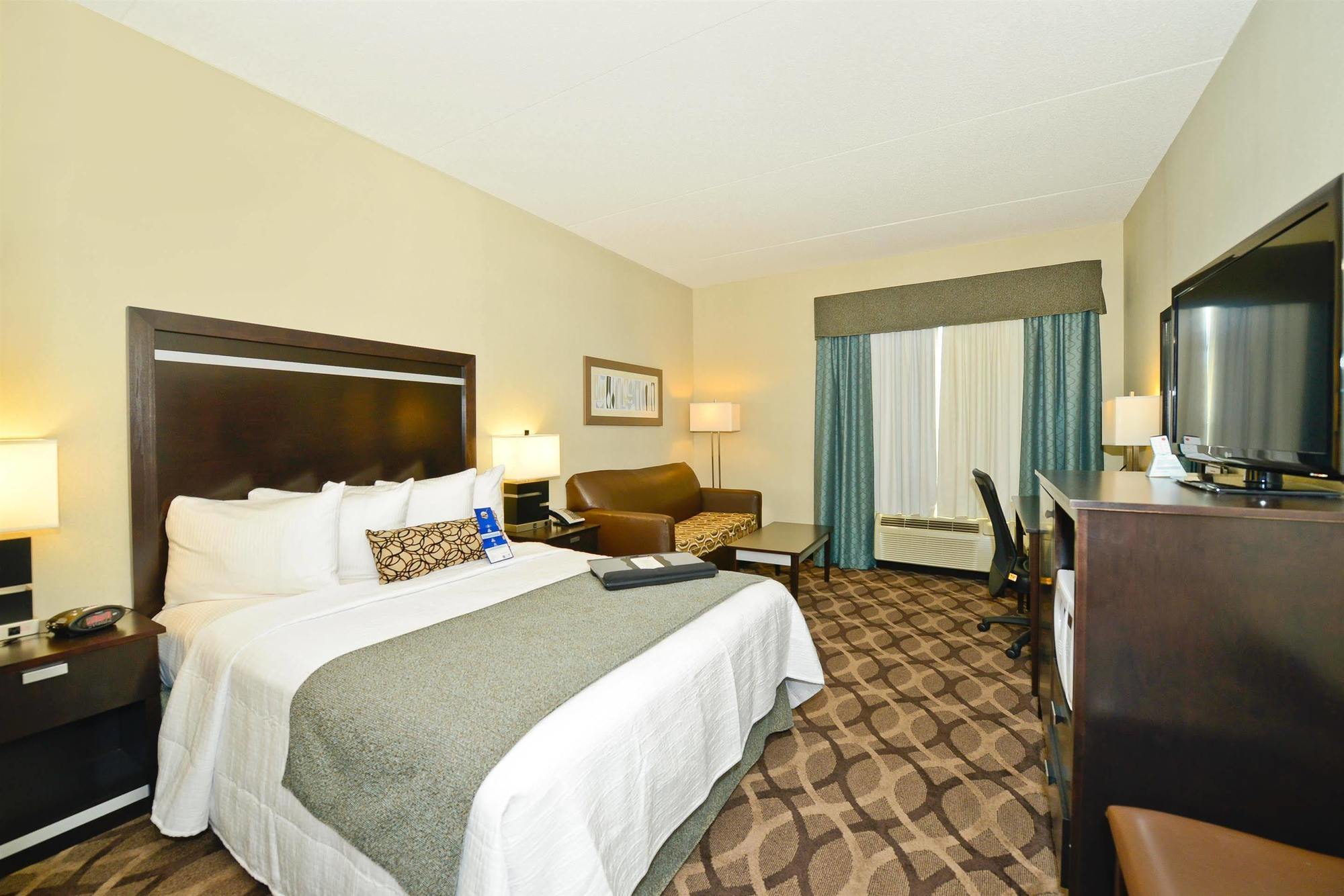 Best Western Plus Travel Hotel Toronto Airport Pokoj fotografie
